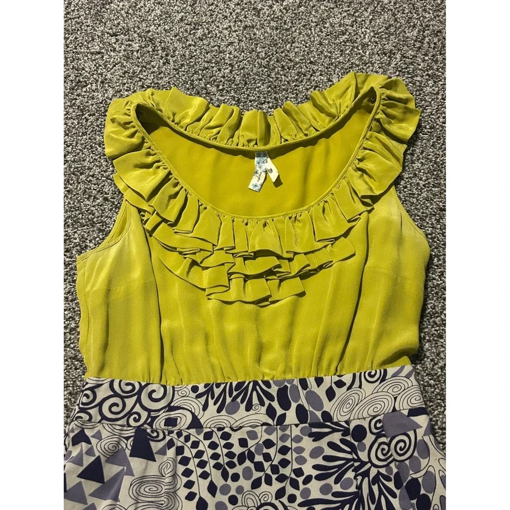 E19‎ Maeve Dress Women's Size 4 Ruffle Neck Floral Print Midi - Picture 3 of 5